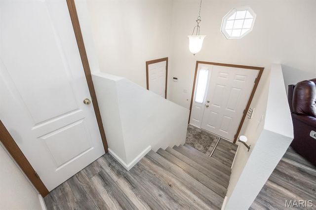 2018 Woodstream Drive, O'fallon, IL 62269