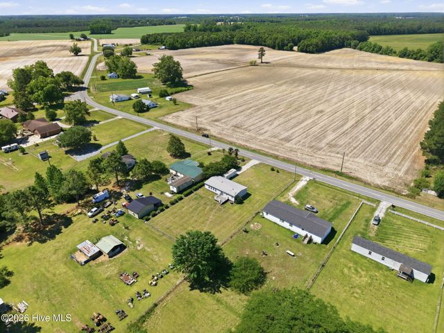2651 Mark N Smith Road, Deep Run, NC 28525