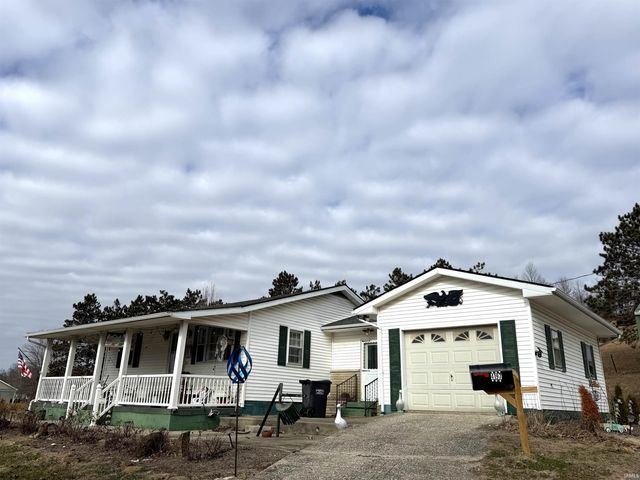 4197 E State Road 58, Bloomfield, IN 47424