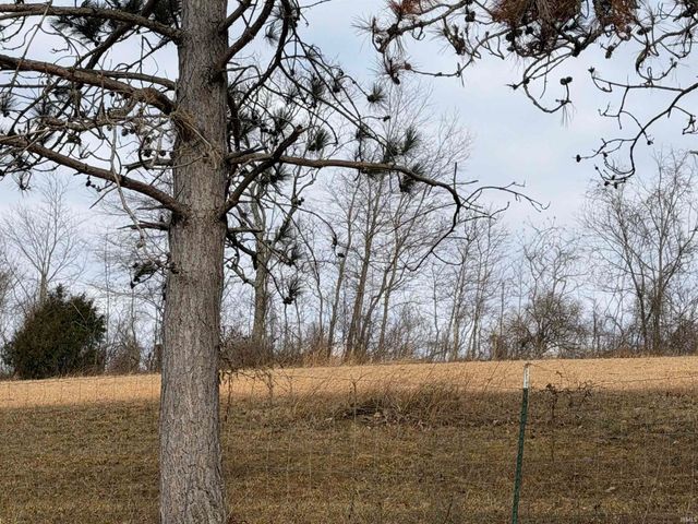 4197 E State Road 58, Bloomfield, IN 47424