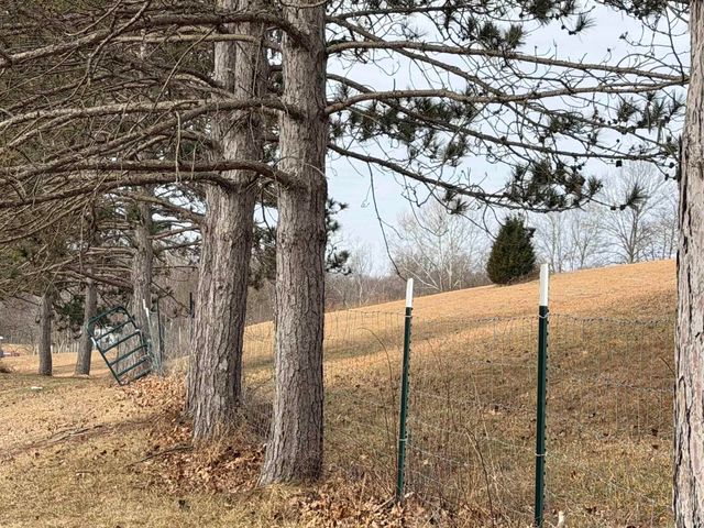 4197 E State Road 58, Bloomfield, IN 47424