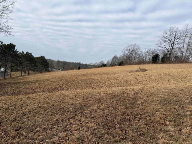 4197 E State Road 58, Bloomfield, IN 47424