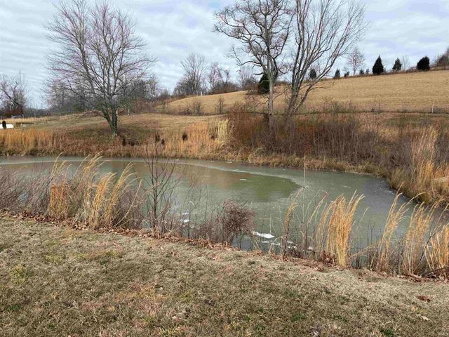 4197 E State Road 58, Bloomfield, IN 47424