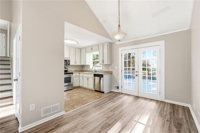 241 Summer Pond Trail, Lawrenceville, GA 30046