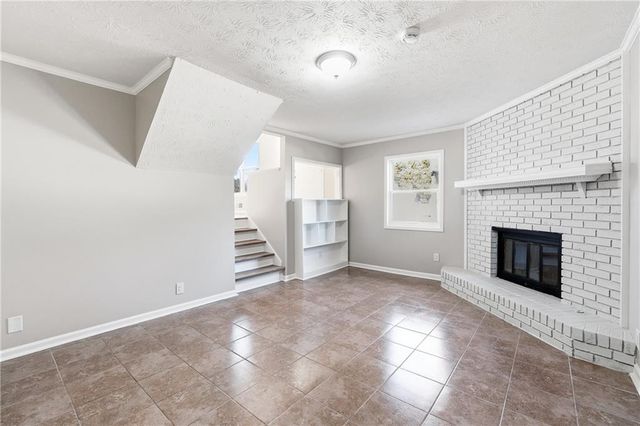 241 Summer Pond Trail, Lawrenceville, GA 30046