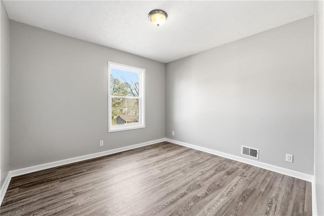 241 Summer Pond Trail, Lawrenceville, GA 30046