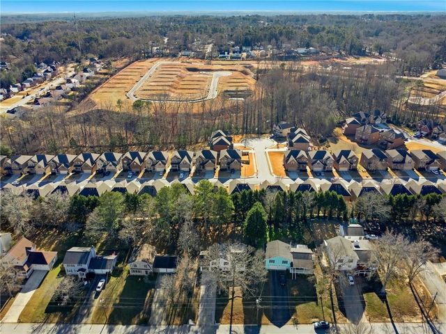 241 Summer Pond Trail, Lawrenceville, GA 30046