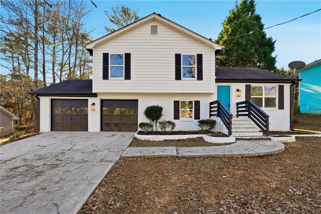 241 Summer Pond Trail, Lawrenceville, GA 30046