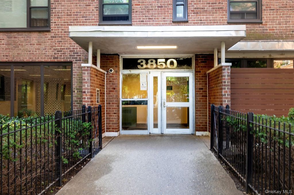 3850 Sedgwick Avenue 5J, Bronx, NY 10463