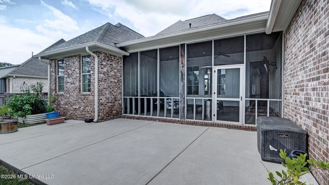 114 First Colony Boulevard, Madison, MS 39110