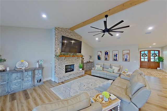 2064 N Hwy 121, Bristol, GA 31518