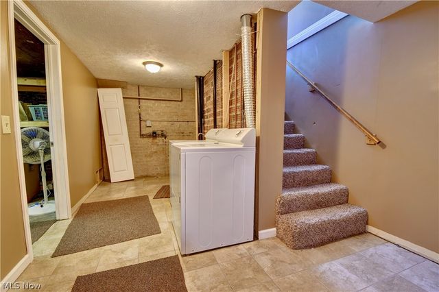 1307-1309 Main Avenue W, Massillon, OH 44647