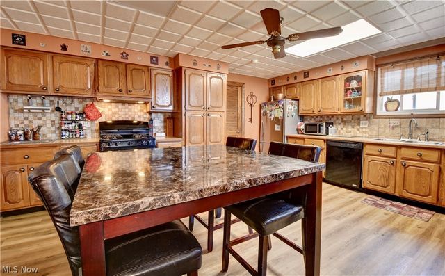 1307-1309 Main Avenue W, Massillon, OH 44647