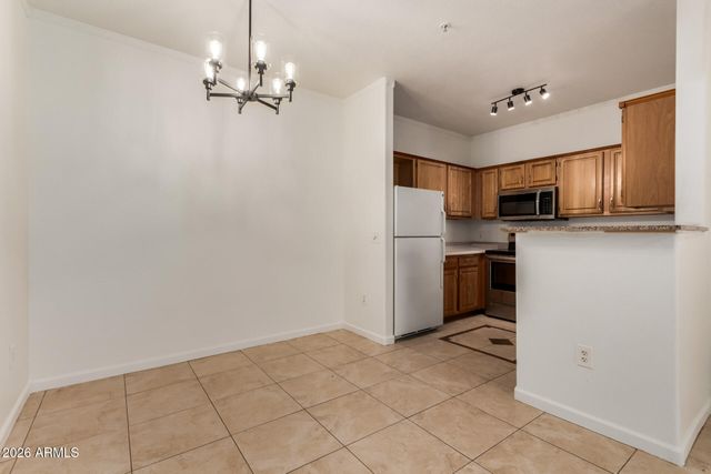 2929 W YORKSHIRE Drive 1093, Phoenix, AZ 85027