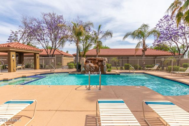 2929 W YORKSHIRE Drive 1093, Phoenix, AZ 85027