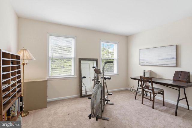 51 SNAPDRAGON DR, Newtown, PA 18940