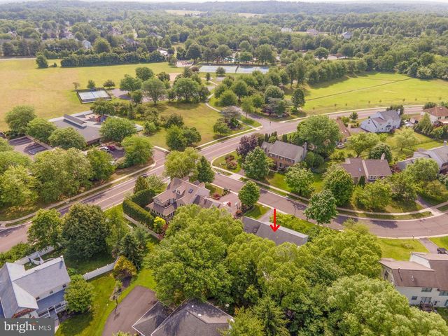 51 SNAPDRAGON DR, Newtown, PA 18940