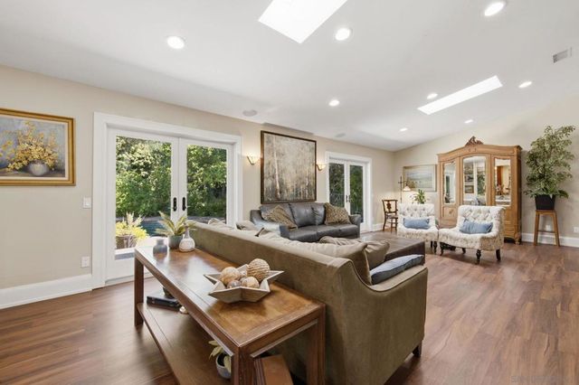 13327 Calle Colina, Poway, CA 92064