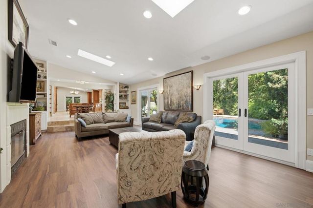 13327 Calle Colina, Poway, CA 92064