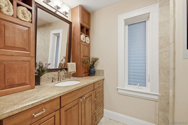 13327 Calle Colina, Poway, CA 92064