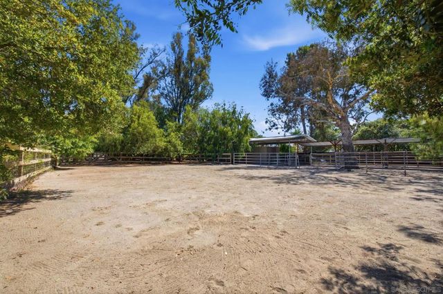 13327 Calle Colina, Poway, CA 92064