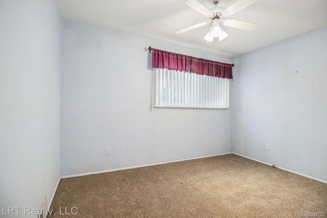 2160 Malvina Street, Lincoln Park, MI 48146