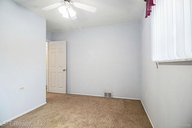 2160 Malvina Street, Lincoln Park, MI 48146