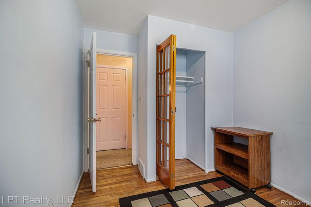 2160 Malvina Street, Lincoln Park, MI 48146