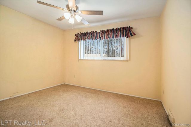 2160 Malvina Street, Lincoln Park, MI 48146