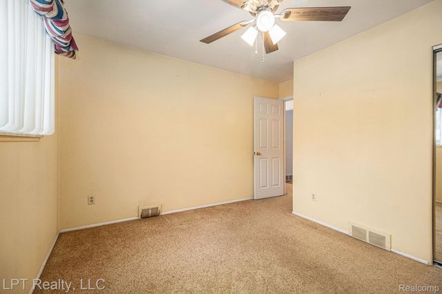 2160 Malvina Street, Lincoln Park, MI 48146