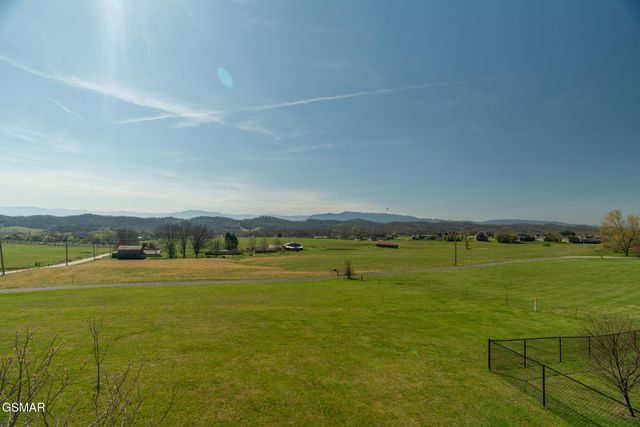 1339 Jim Fain Road, Sevierville, TN 37876