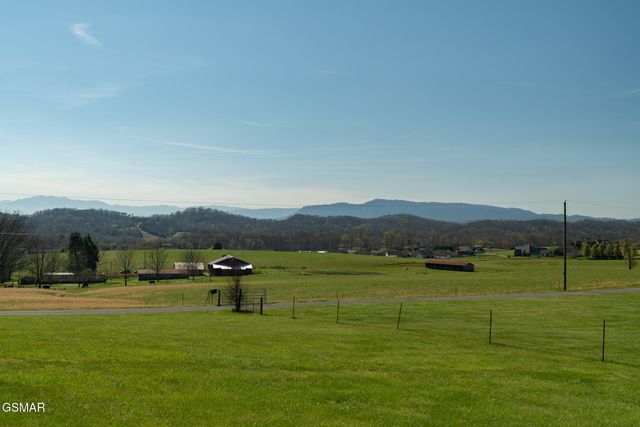 1339 Jim Fain Road, Sevierville, TN 37876