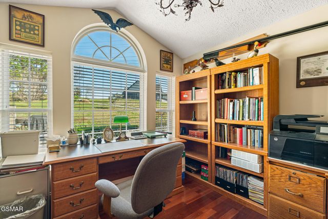 1339 Jim Fain Road, Sevierville, TN 37876