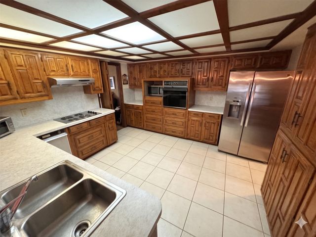 3505 Kingsbridge Drive, Plano, TX 75075