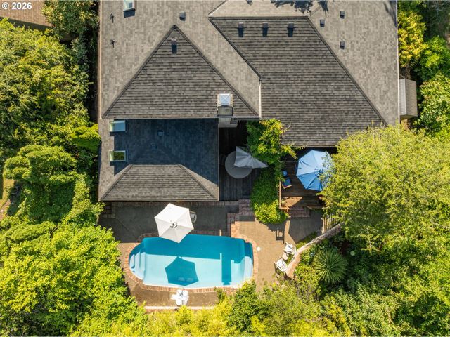 760 Nw 90TH Pl, Portland, OR 97229