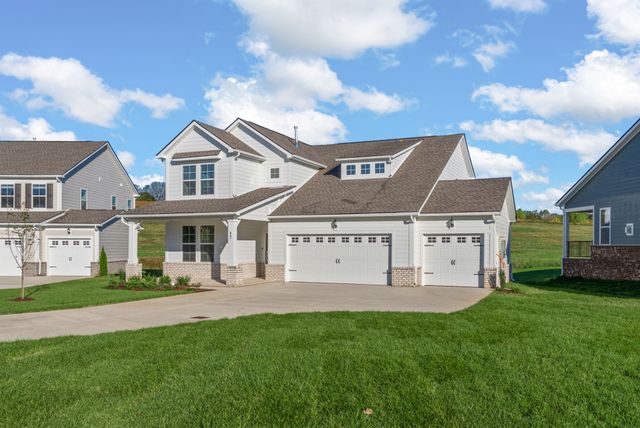 887 Bur Oak Ct, Clarksville, TN 37043