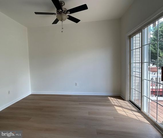 65 HIGHLAND CIR, Newark, DE 19713