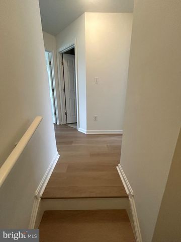 65 HIGHLAND CIR, Newark, DE 19713