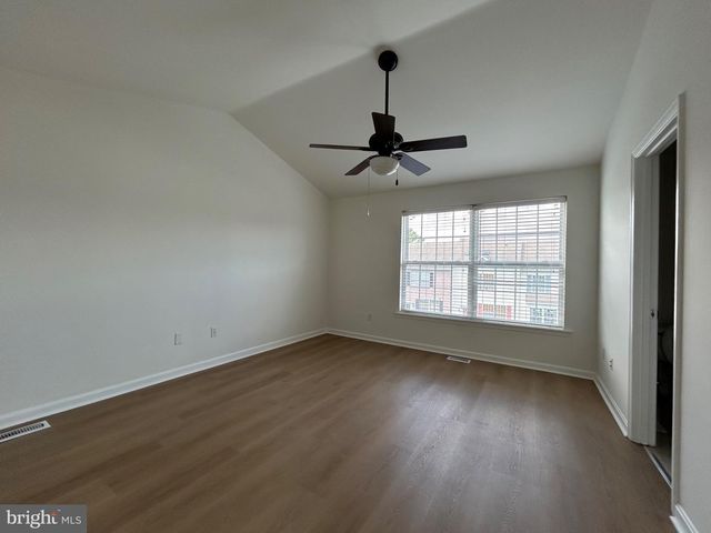 65 HIGHLAND CIR, Newark, DE 19713