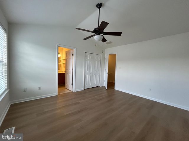65 HIGHLAND CIR, Newark, DE 19713