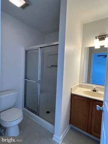 65 HIGHLAND CIR, Newark, DE 19713
