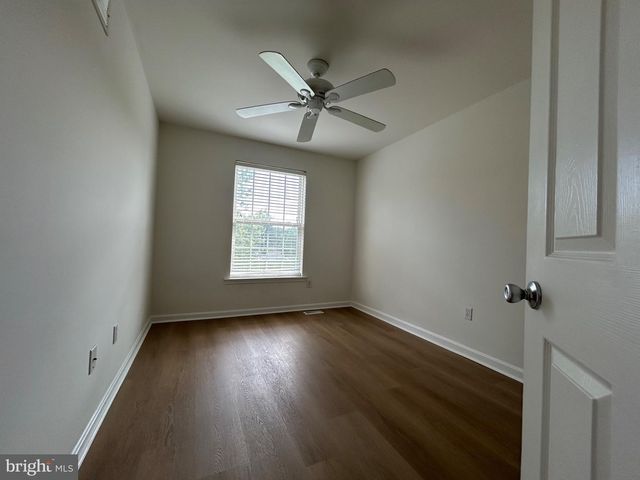 65 HIGHLAND CIR, Newark, DE 19713