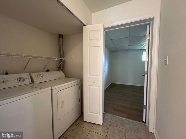 65 HIGHLAND CIR, Newark, DE 19713