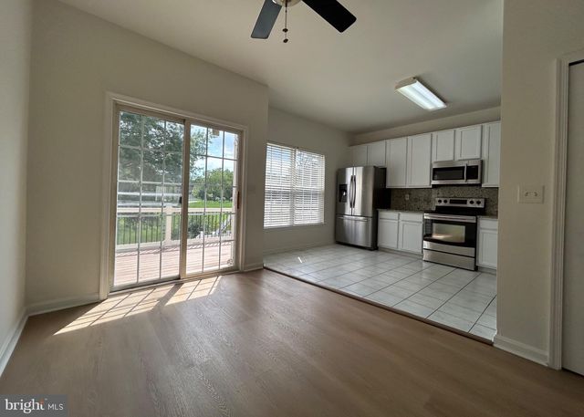 65 HIGHLAND CIR, Newark, DE 19713
