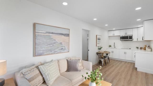 7085 Madrone Avenue, San Diego, CA 92114