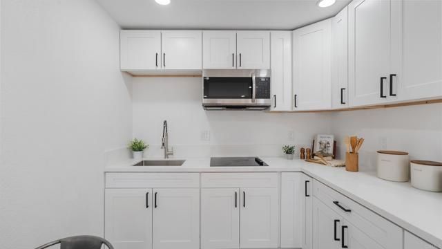 7085 Madrone Avenue, San Diego, CA 92114