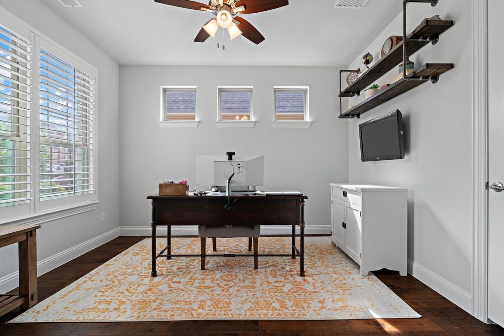 10920 Autumn Leaf Court, Flower Mound, TX 76226 — photo 4