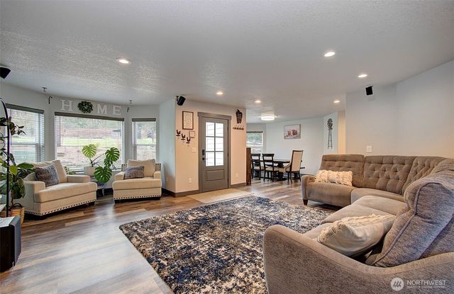 36206 NE Lewisville Highway, Yacolt, WA 98675