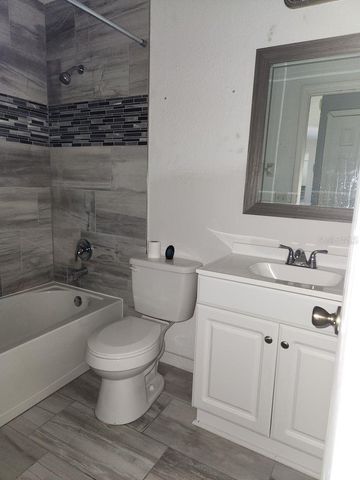 221 LOCH LOW DRIVE, Sanford, FL 32773