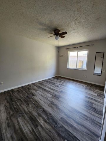 221 LOCH LOW DRIVE, Sanford, FL 32773